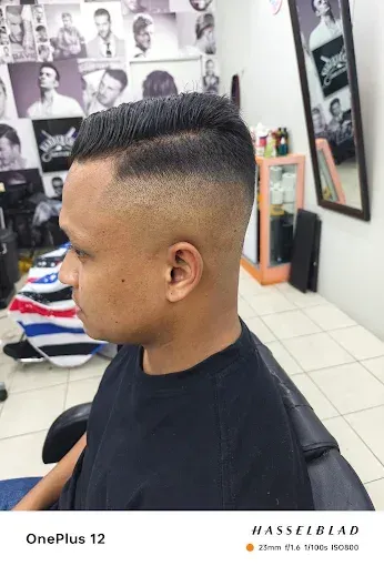 High fade with a textured top