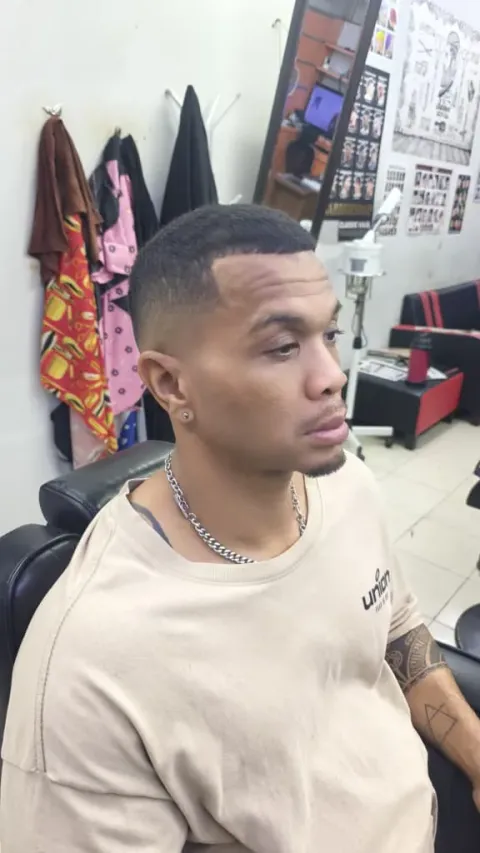 Mid fade with a textured top